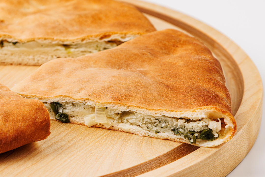 

Пирог осетинский ВкусВилл с картофелем и зеленью замороженный 400 г