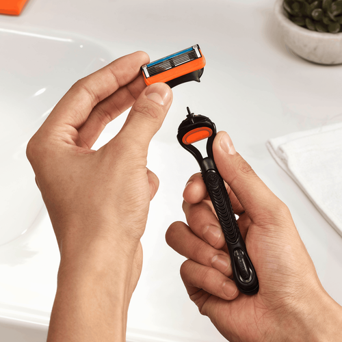 

Станок для бритья Gillette Fusion + 1 кассета