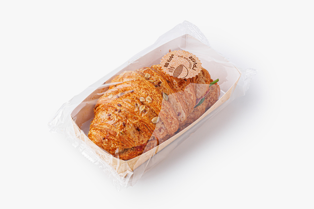 

Круассан ВкусВилл темно-зерновой со свиным окороком и медово-горчичной заправкой 140 г