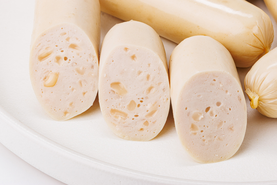 

Сосиски Из курицы и индейки с сыром