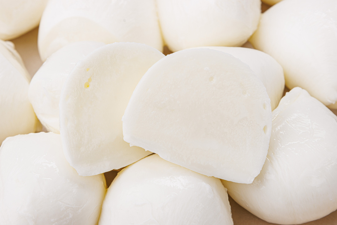 

Сыр протеиновый Моцарелла ВкусВилл пикколо без лактозы 100 г