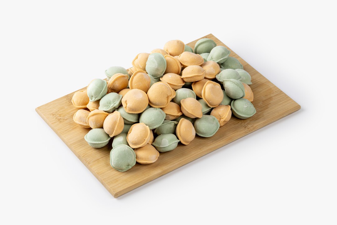 

Пельмени ВкусВилл с цыпленком-бройлером и кабачком цветные 800 г