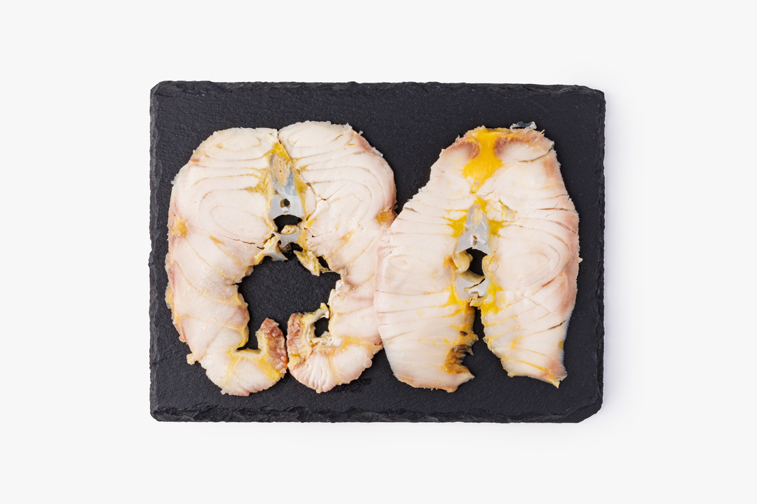 

Осетр горячего копчения 100 г