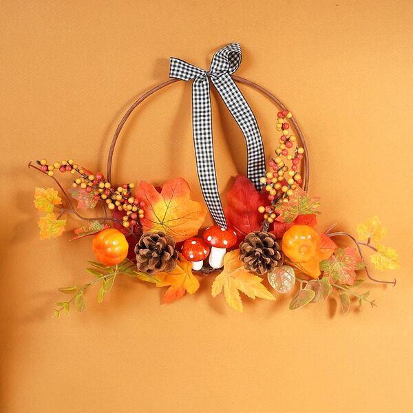 Венок декоративный, в ассортименте