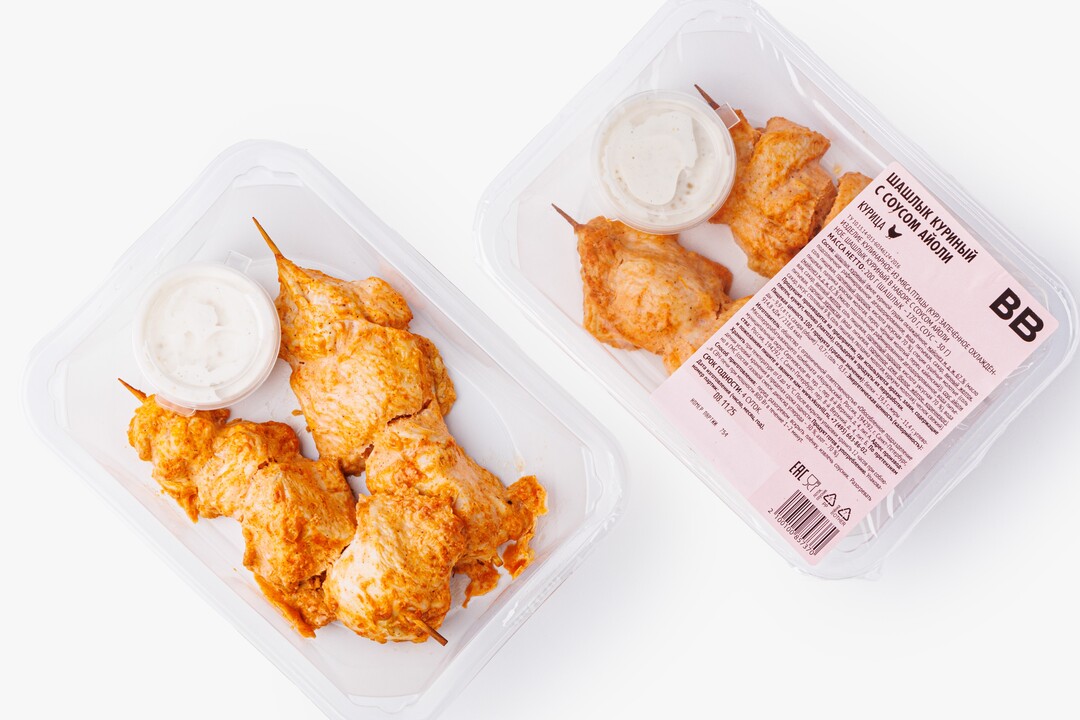 

Шашлык куриный ВкусВилл с соусом айоли 200 г