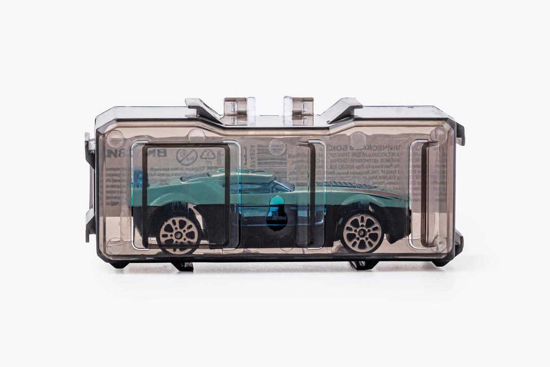 

Машинка ВкусВилл металлическая в боксе 1 шт. дизайн в ассортименте