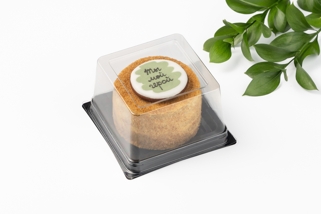 

Торт медово-сметанный ВкусВилл Ты мой герой 270 г дизайн в ассортименте