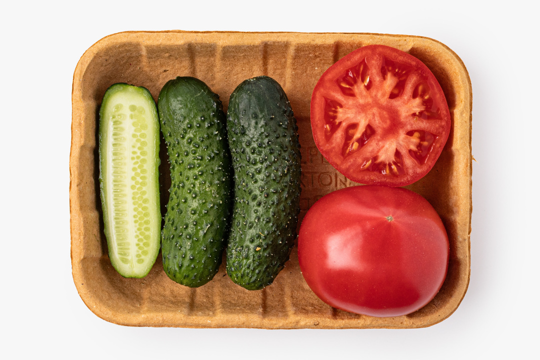 

Ассорти овощное томаты розовые огурцы трилоджи 400 г