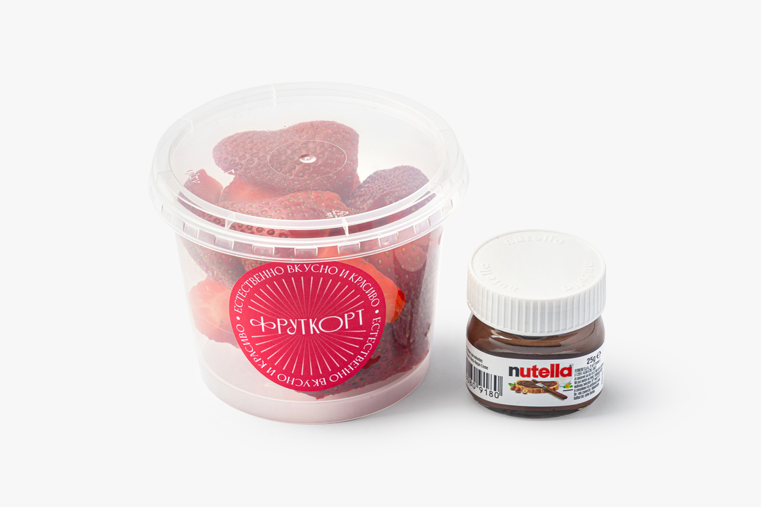 

Клубника Фруткорт сердце с нутеллой 165 г