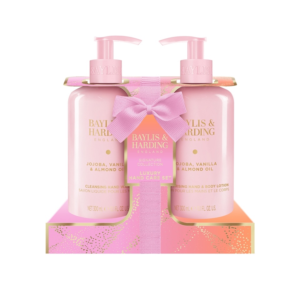 

Подарочный набор Baylis&Harding Jojoba Vanilla & Almond Oil Luxury Hand Care Set 600 мл
