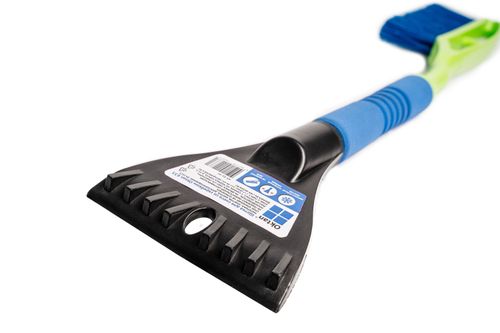 

Щётка-сметка для авто со скребком Oktan