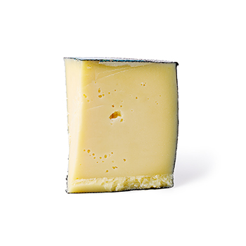 

Сыр твердый Царская трапеза 50% весовой