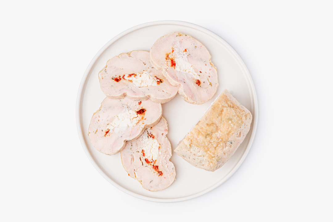 

Рулет ВкусВилл из куриной грудки со сливочным сыром и вялеными томатами вес