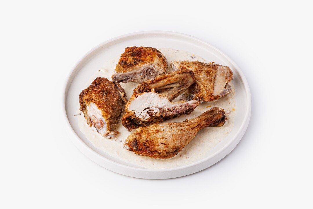 

Цыпленок по-чкмерски ВкусВилл в сливочно-чесночном соусе 380 г