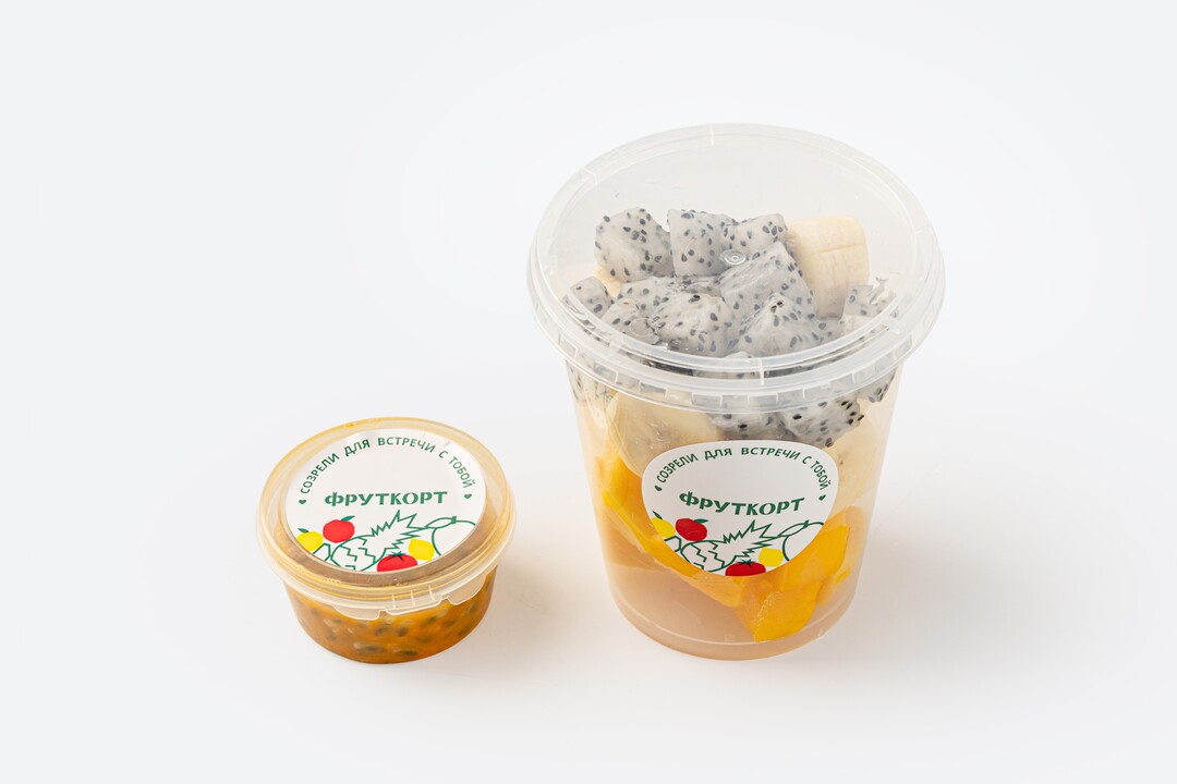 

Фруктовый микс Фруткорт манго банан питахайя маракуйя 310 г