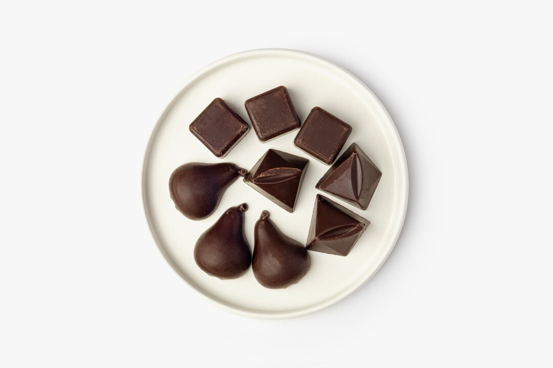 

Сыр в темном шоколаде ВкусВилл ассорти Камамбер Пармезан Сыр с голубой плесенью 87 г