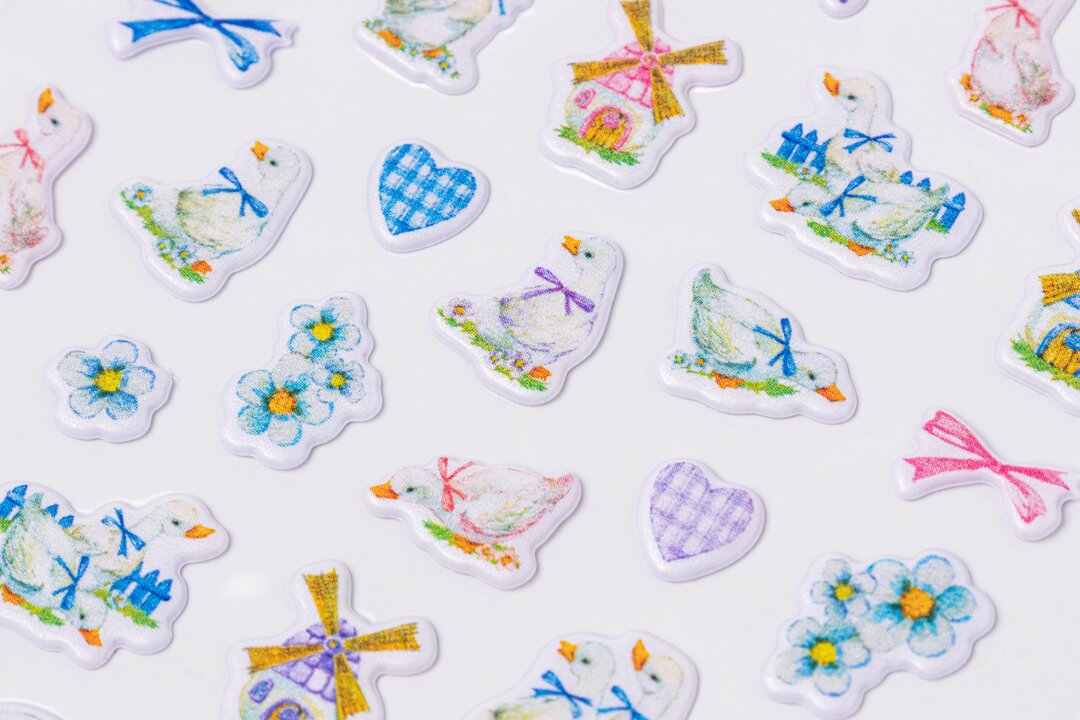 

Наклейки ВкусВилл декоративные для яиц 6 г дизайн в ассортименте