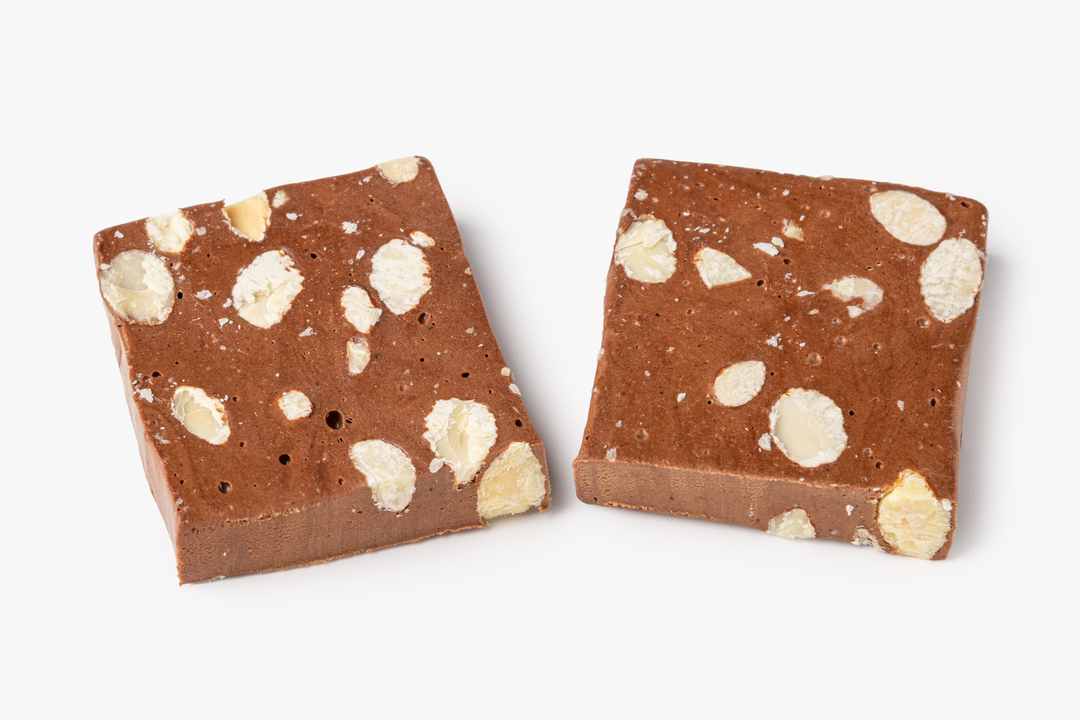 

Туррон ВкусВилл шоколадный с миндалем 50 г