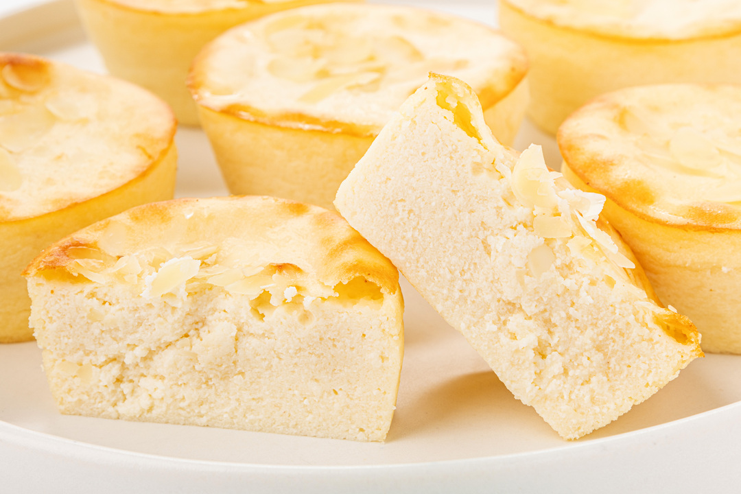 

Сырники творожные с маскарпоне на миндальной муке заморозка 420 г