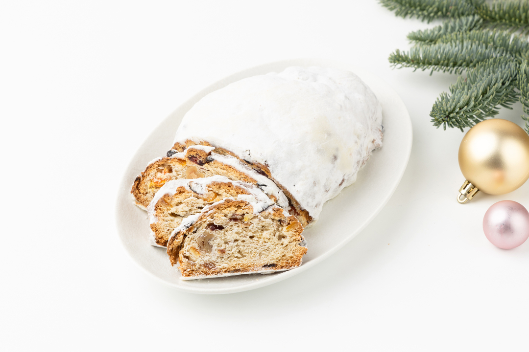 

Штоллен ВкусВилл с орехами и цукатами 400 г