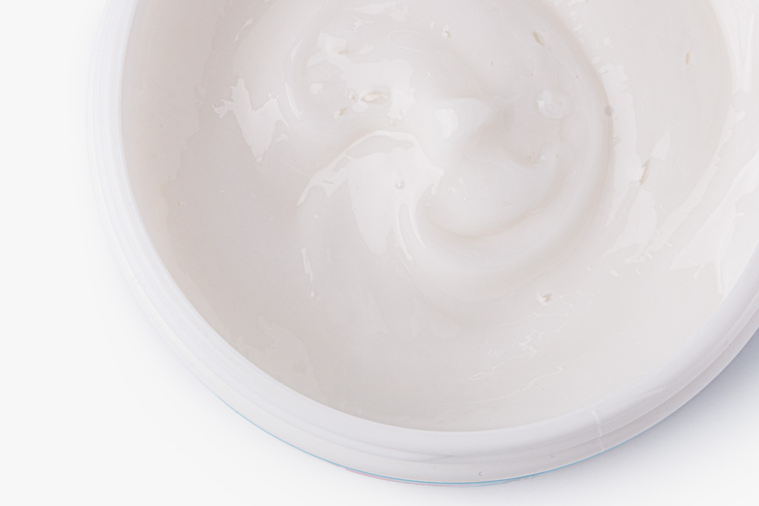 

Маска увлажняющая ВкусВилл для кудрявых волос с аминокислотами 250 г