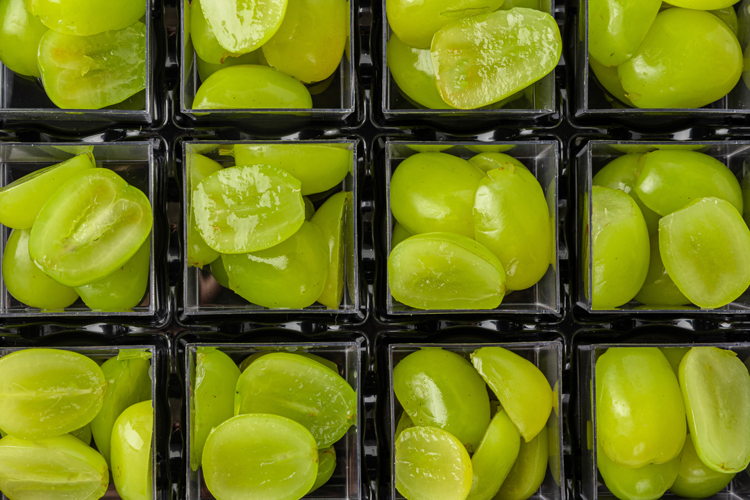 

Фруктовый сет ВкусВилл виноград без косточек 12 контейнеров х 50 г