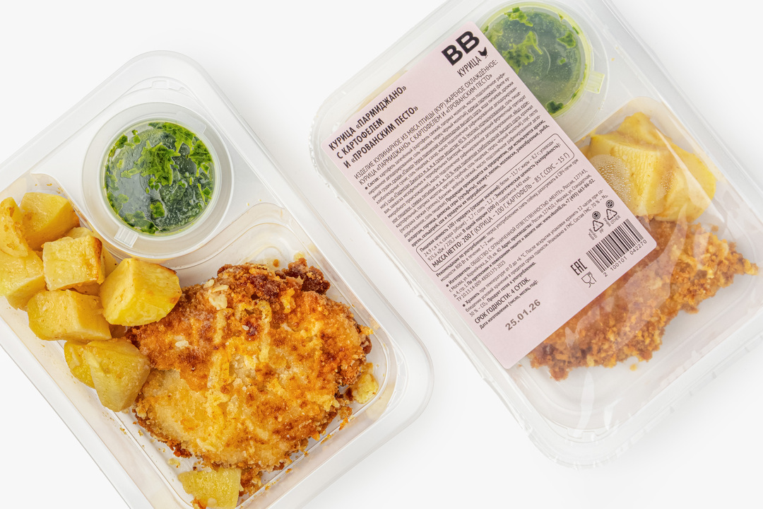 

Курица ВкусВилл Пармиджано с картофелем и прованским песто 200 г