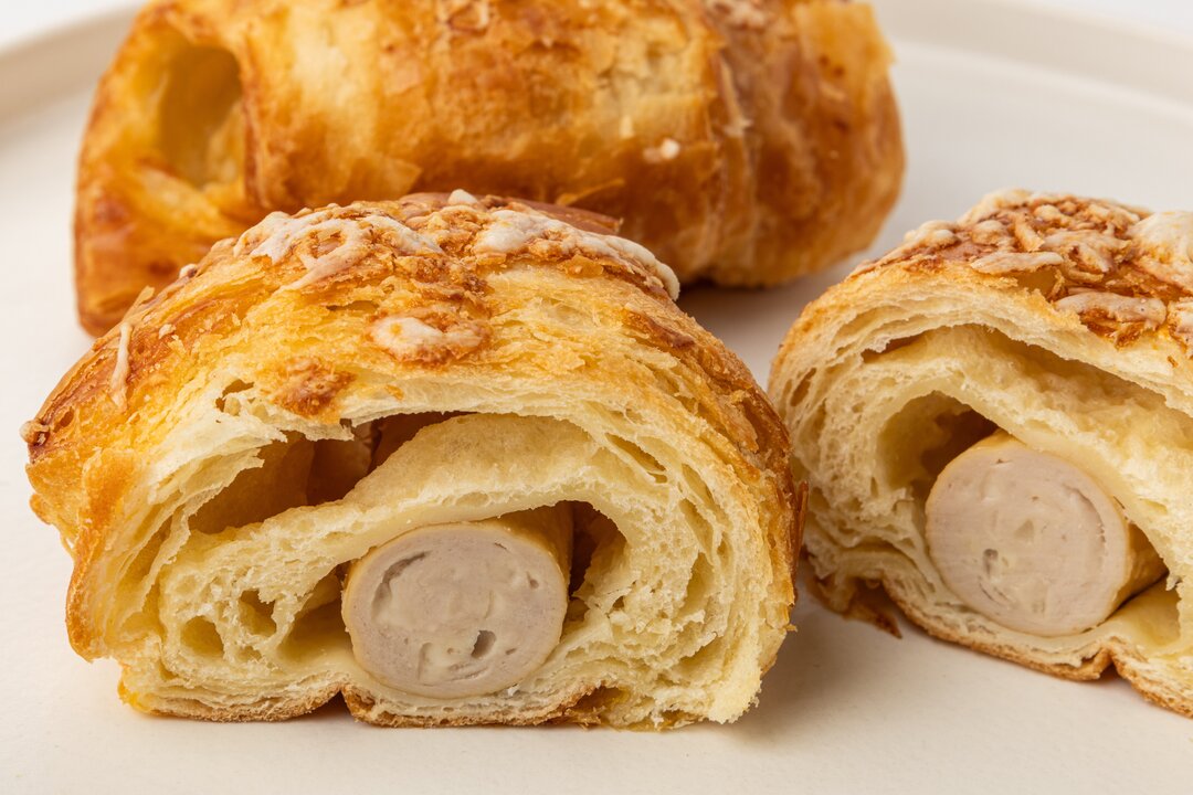 

Сосиска-мини ВкусВилл с сыром в слоеном тесте 2 шт. 90 г