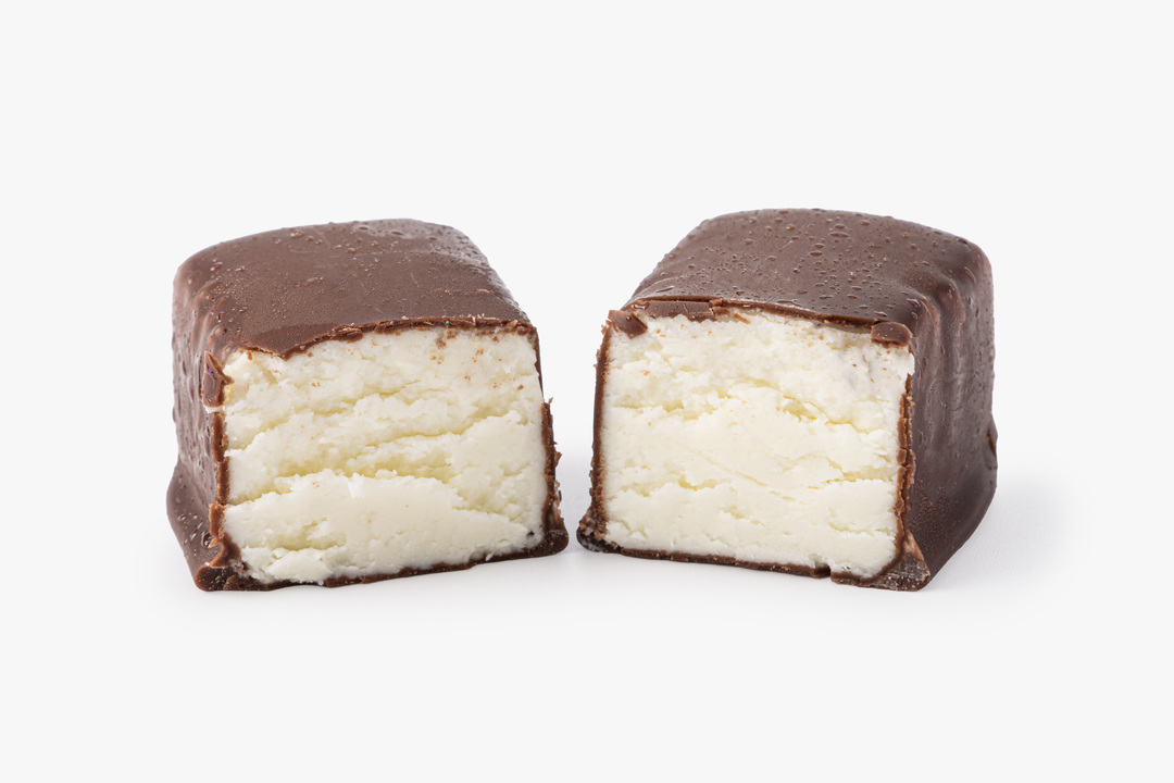 

Сырок творожный ВкусВилл с ванилью в молочном шоколаде 5% 40 г