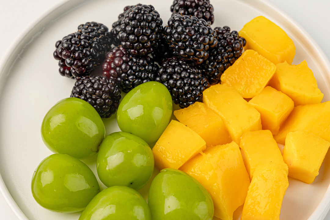 

Фруктовый микс Фруткорт виноград манго ежевика 250 г