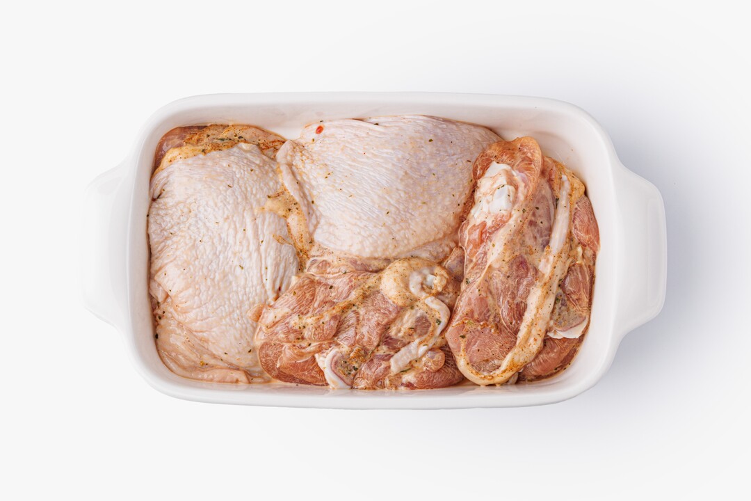 

Бедра ВкусВилл цыплят-бройлеров в чесночном маринаде вес