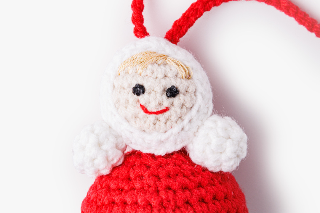 

Брелок ВкусВилл вязаный Неваляшка