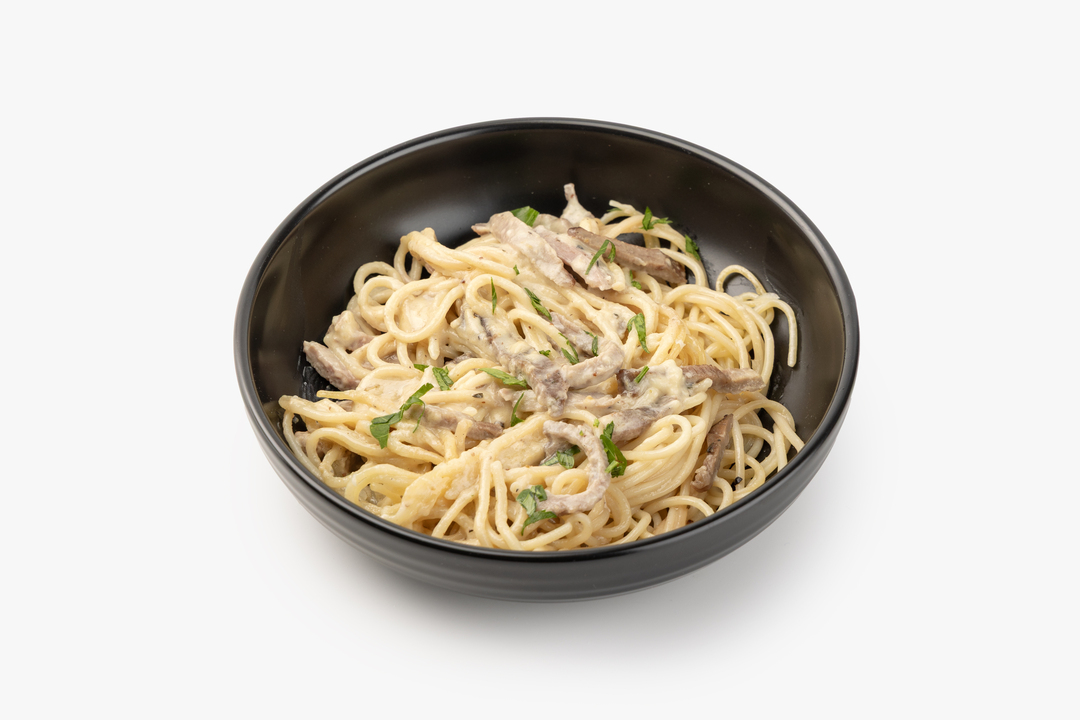 

Паста в сливочно-горчичном соусе с томлёной су-вид говядиной 250 г