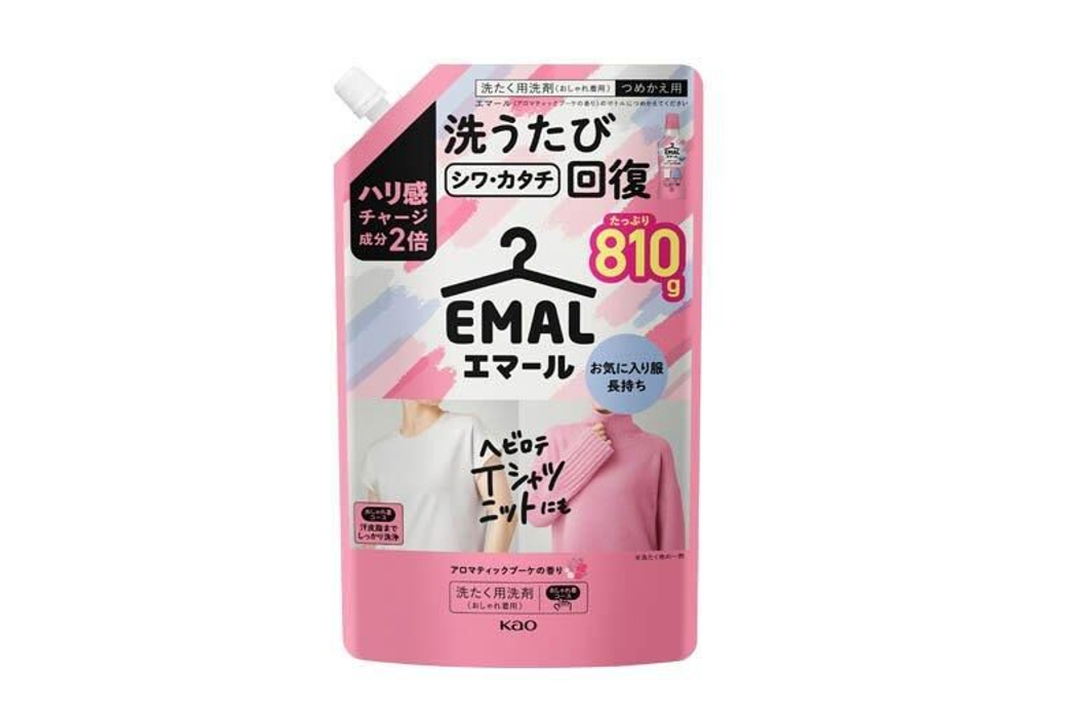 

Жидкое средство для стирки Kao Emal для деликатных тканей цветочный аромат 810 г
