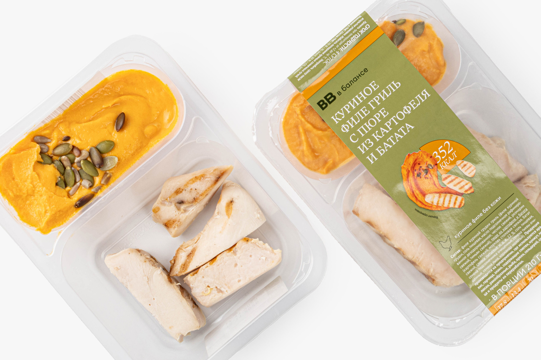 

Куриное филе гриль с пюре из картофеля и батата ВкусВилл 210 г