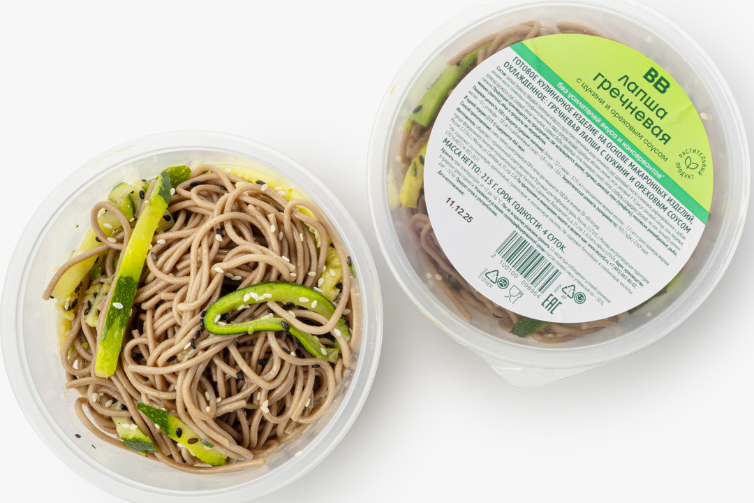 

Лапша гречневая с цукини и ореховым соусом 215 г