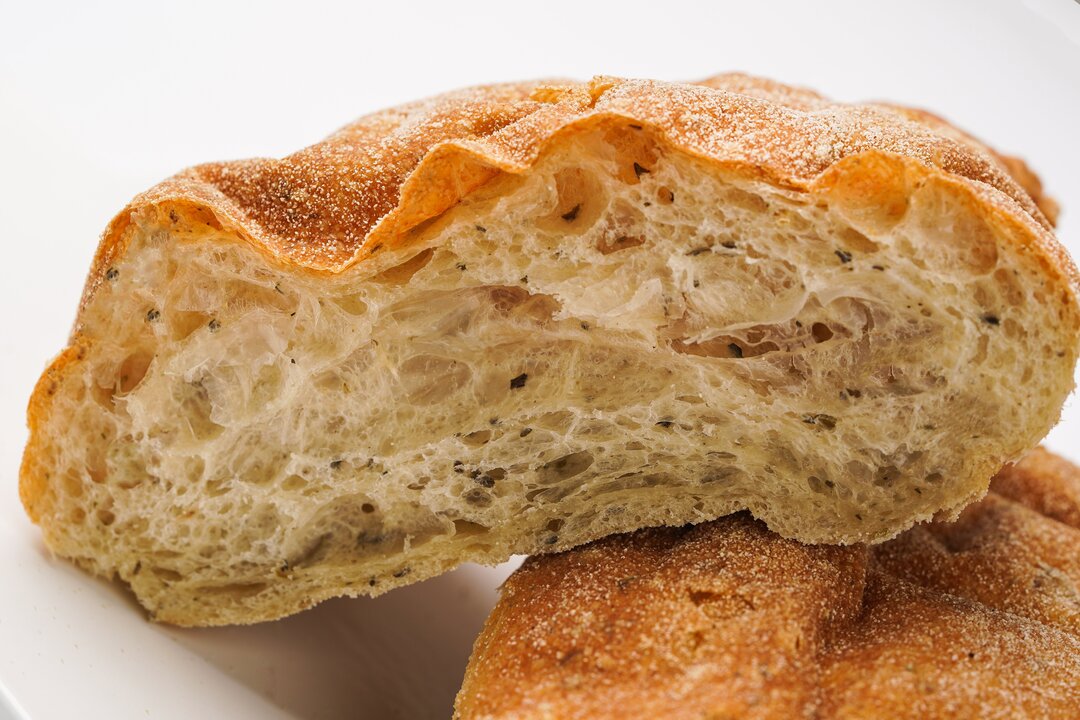 

Чиабатта ВкусВилл с оливками целая 220 г