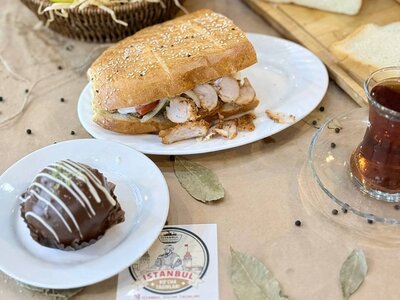 Istanbul Street Food (Ferghana, Jo‘ydam mahalla fuqarolar yig'ini, Fargʻona koʻchasi, 94A), cafe