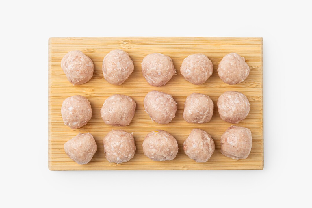 

Фрикадельки ВкусВилл из индейки и говядины охлажденные 300 г