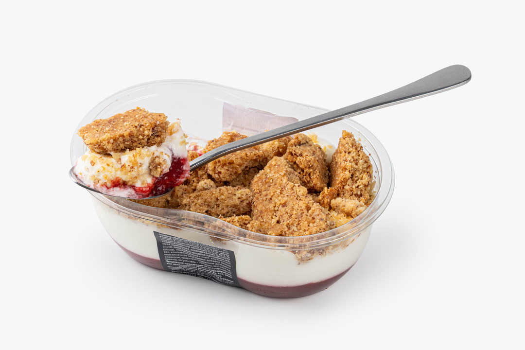 

Десерт клубничный ВкусВилл с крамблом 250 г