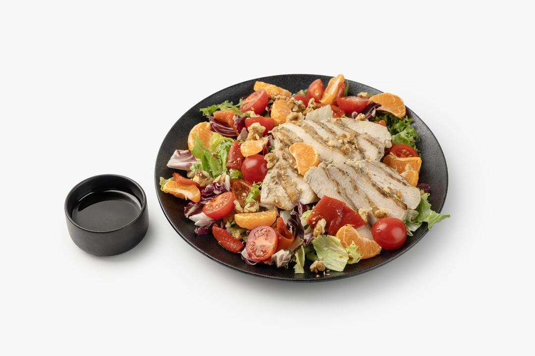 

Большая порция салата ВкусВилл Снегурочка с мандаринами 750 г