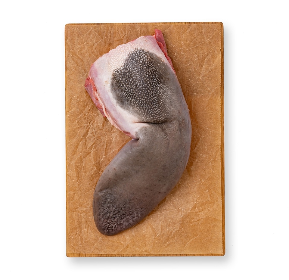 

Язык молодых бычков охлажденный АВ. «Наши фермы», Россия