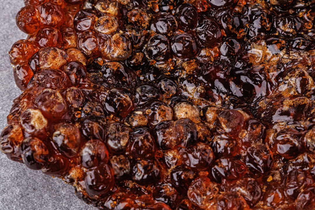 

Икра горбуши вяленая 40 г