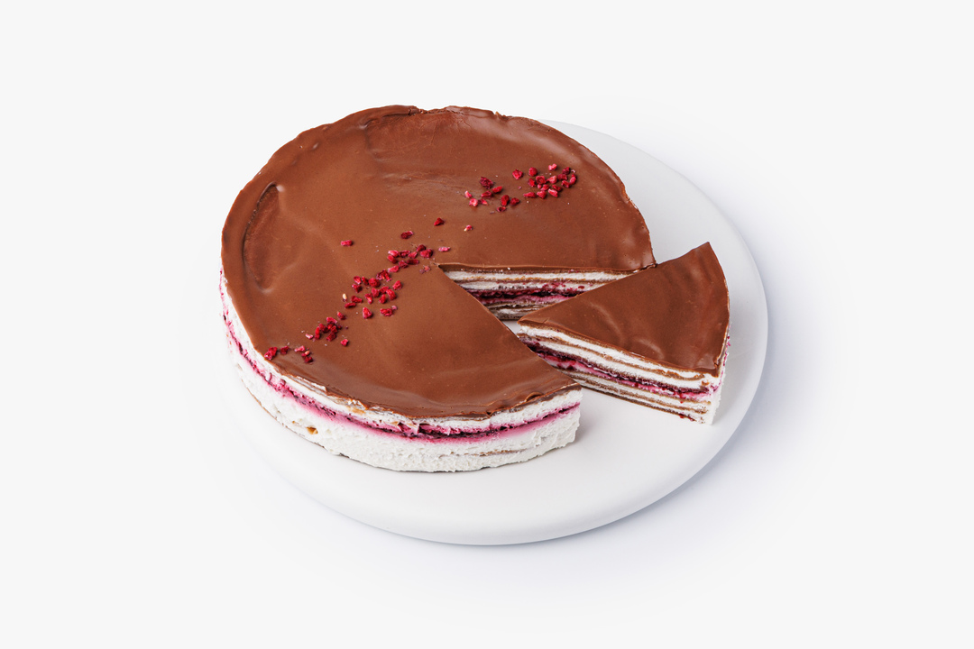 

Торт ВкусВилл блинный шоколадный Малина-жимолость 530 г