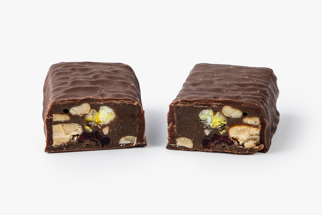 

Батончик Biomeal шоколадный с Кокосовой карамелью Кешью и Клюквой 45 г