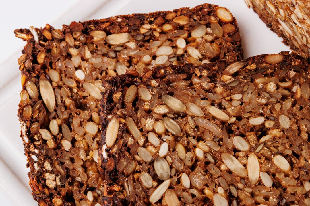 

Хлеб ВкусВилл Зерновой микс целый 200 г