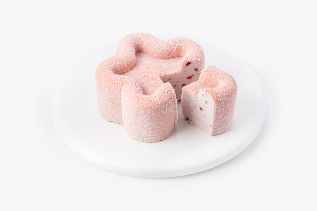 

Мороженое-торт ВкусВилл Карелия с клюквой и морошкой 400 г