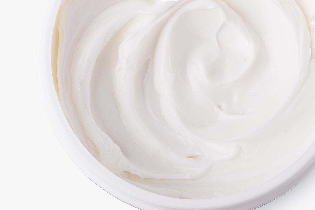 

Крем-баттер для тела ВкусВилл Древесный ландыш с маслами папайи и манго 300 г