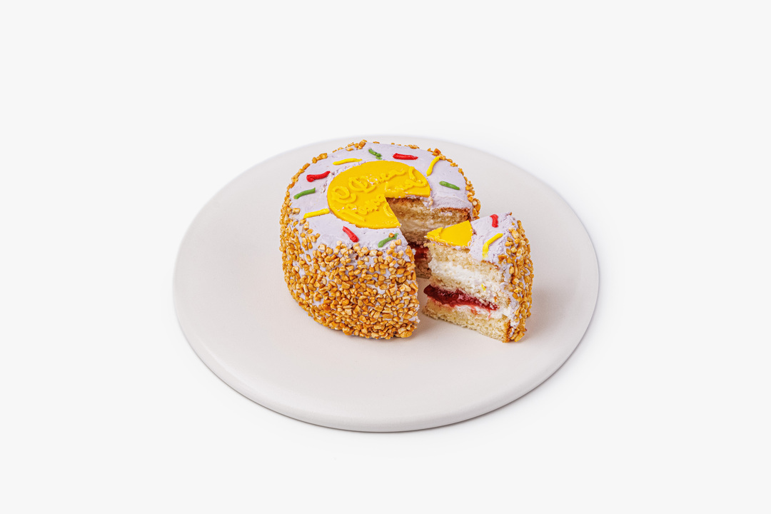 

Торт Бенто с клубникой с Днем Рождения