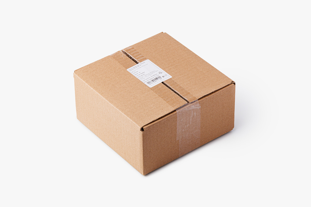 

Тарелка фарфоровая с бортами диаметр 20 см